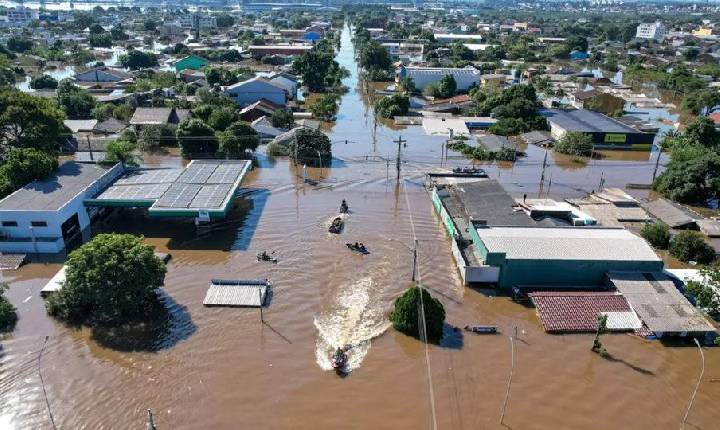 Profissionais de beleza do Brasil unidos pelo recomeço após enchentes no RS